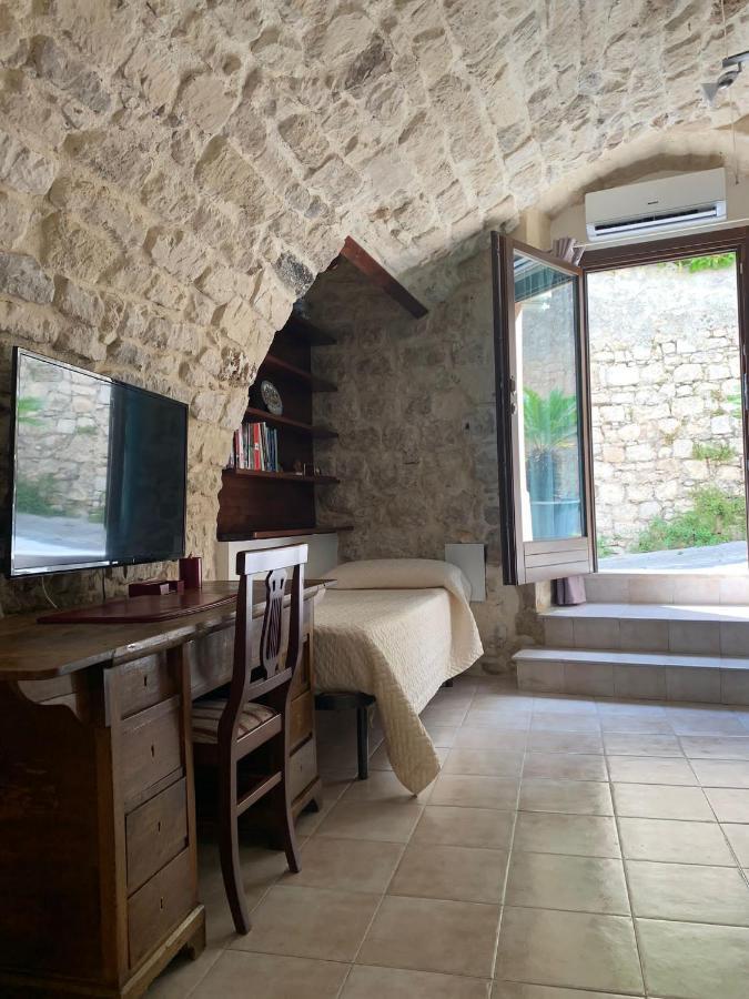 Hotel Aristogatti Ragusa Esterno foto